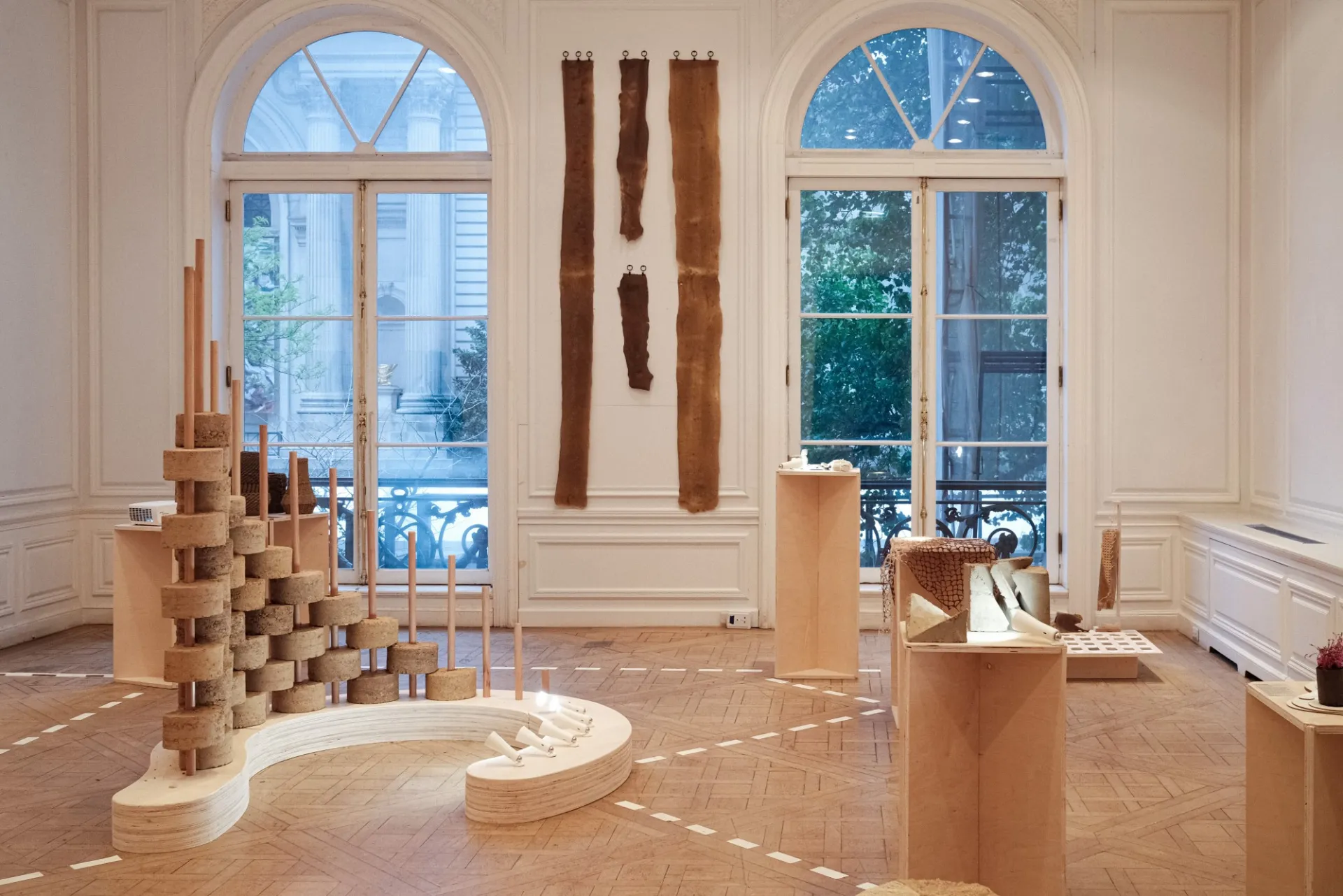 Exhibition developed by the clay students